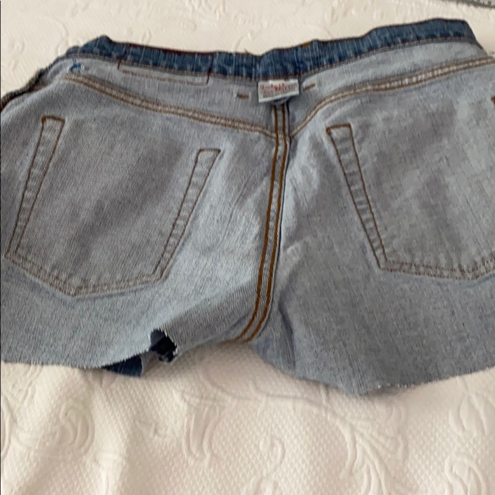 Lucky Brand Shorts - Picture 9 of 9